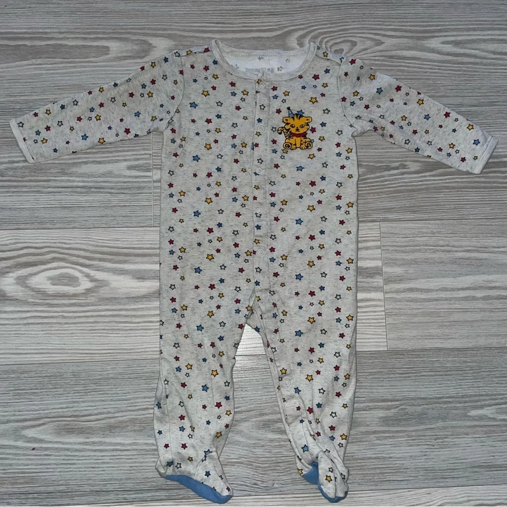 Bundles Baby Place 1 Pc Sleeper Size 3-6 Months